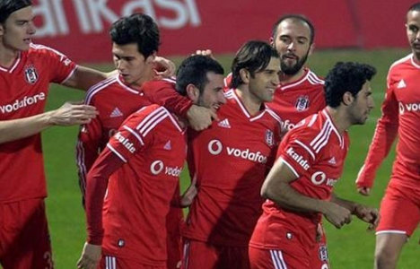 Adana Demirspor:1 Beşiktaş:4