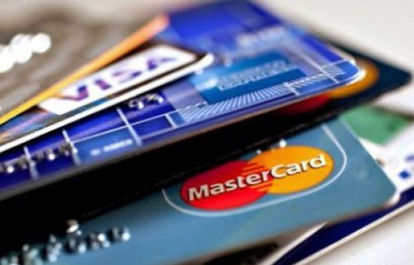 Batık kredi kartı sayısı 1 milyonu geçti