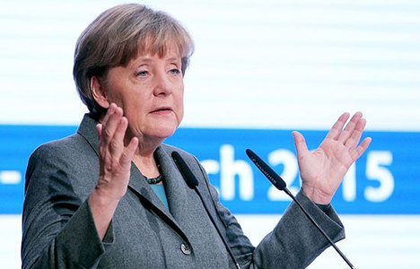 Merkel'den Avrupa'ya reform çağrısı