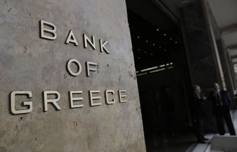 Yunan banka mevduatları 10 yılın en düşüğünde