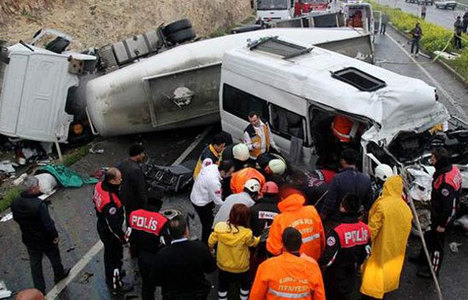 Şanlıurfa'da kaza: 12 ölü