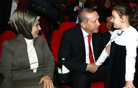 Erdoğan ailesi 'Son Mektup'u izledi