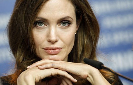 Angelina Jolie'den BM'ye Suriye tepkisi