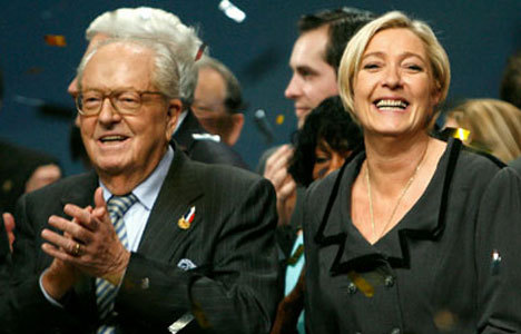 Baba Le Pen'in parti üyeliği askıya alındı