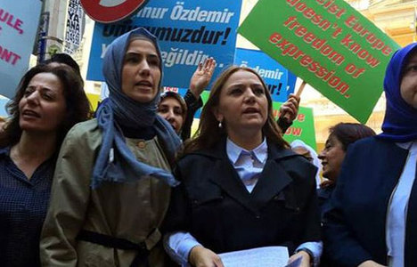 Sümeyye Erdoğan ihracı protesto etti