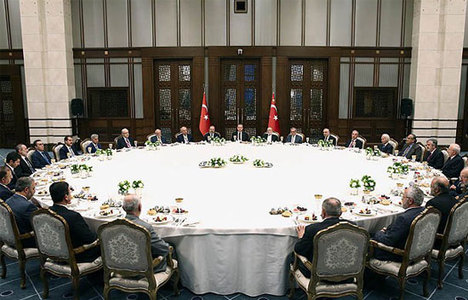 Erdoğan'dan 'iftar' davası
