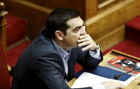 Tsipras müzakere masasına mı dönüyor?