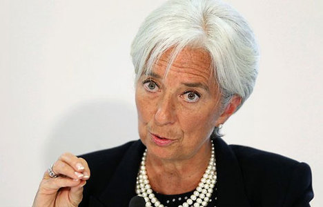 Yunanistan'a bir kötü haber de IMF'ten