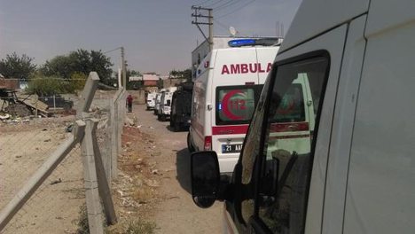 Diyarbakır'da askeri araca mayınlı saldırı 