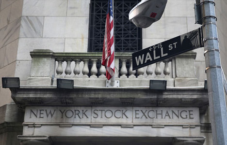 Wall Street haftayı karışık seyirle kapadı